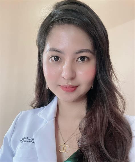 Clinical Psychologist in Manila .